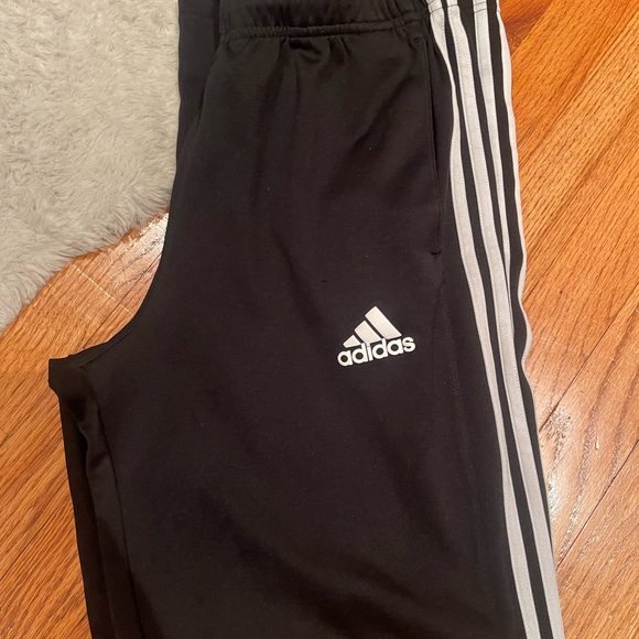 ADIDAS SET ! - Picture 4 of 4